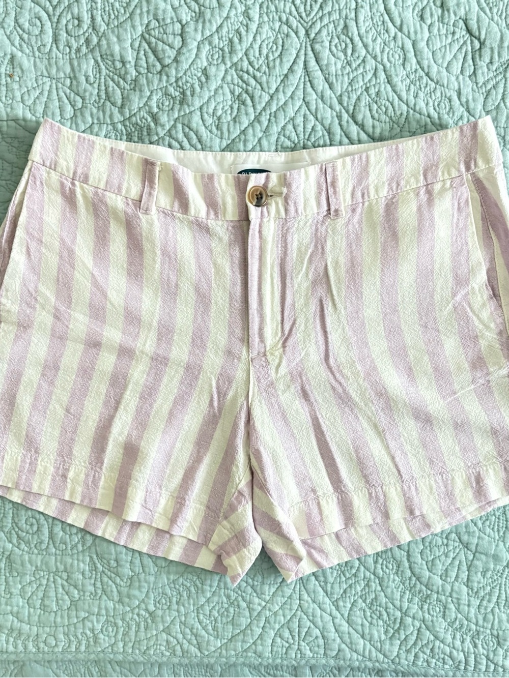 Women's Lilac & White Striped Casual Shorts Size 12